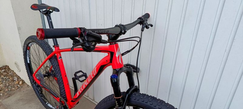 MTB na rámu Specialized vel.L pěkný stav bez investic,rychlé jednání sleva