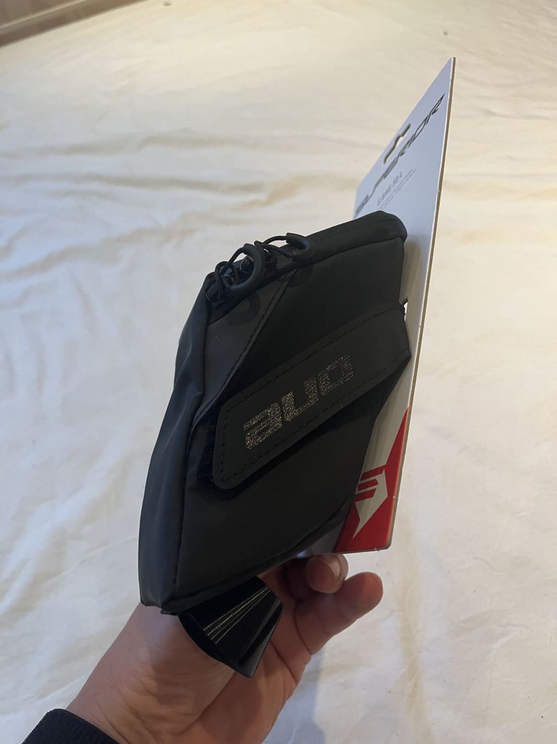 Nová Superior One S.BAG 50 M brašna pod sedlo