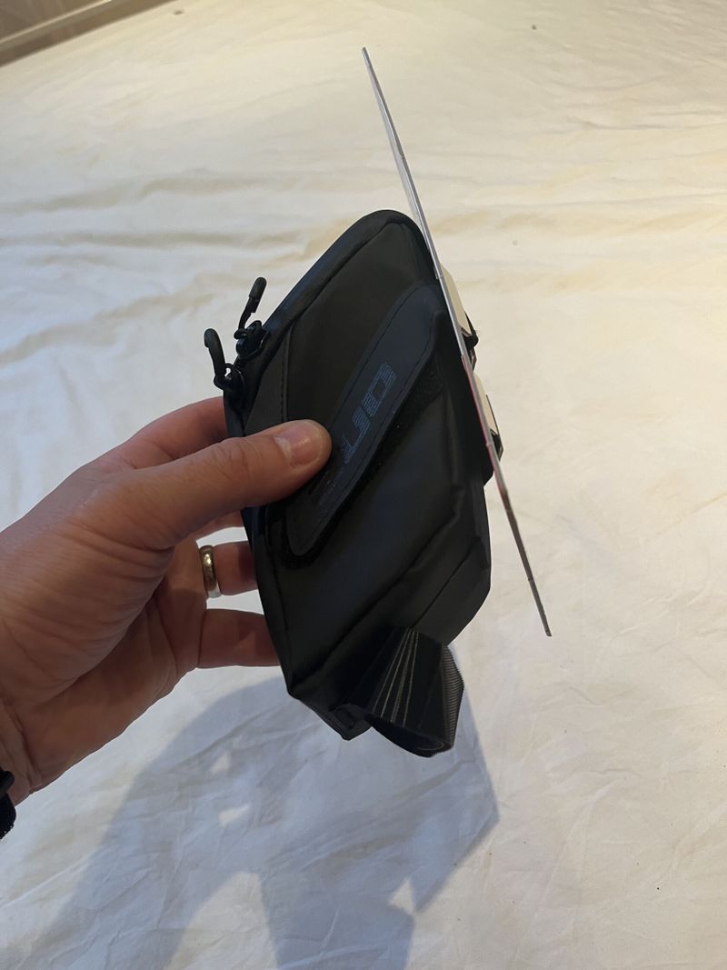 Nová Superior One S.BAG 50 M brašna pod sedlo