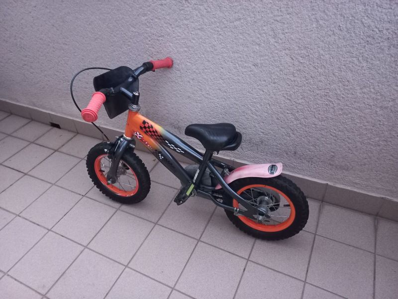 Dětské kolo 12"