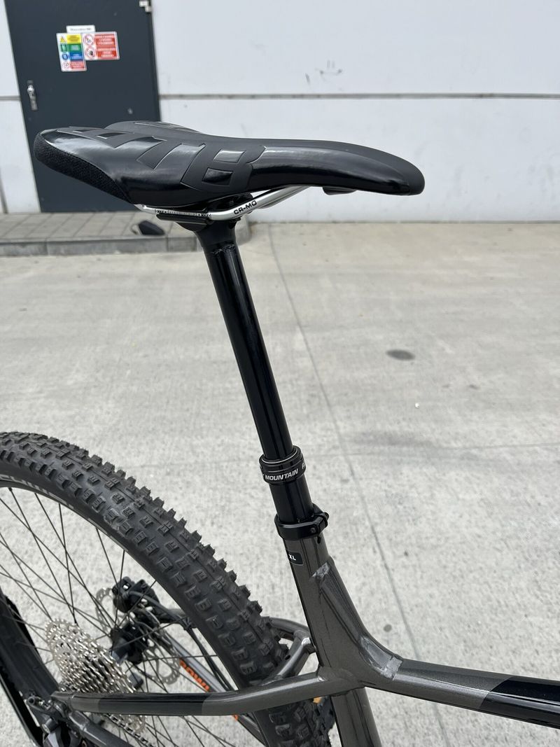 NOVÉ! Elektrokolo Rocky Mountain 108Nm 350W Baterie 672Wh v rámu + 330Wh přídavná baterie - vel. XL