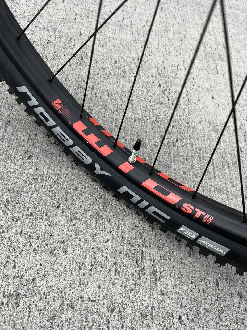 NOVÉ! Elektrokolo Rocky Mountain 108Nm 350W Baterie 672Wh v rámu + 330Wh přídavná baterie - vel. XL