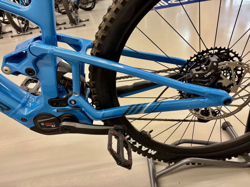 MONDRAKER Sly R, kola 29", vel. M/L