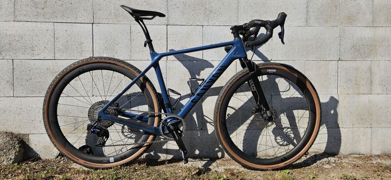 Canyon gravel kolo GRIZL CF SLX 8 Force AXS Trail 