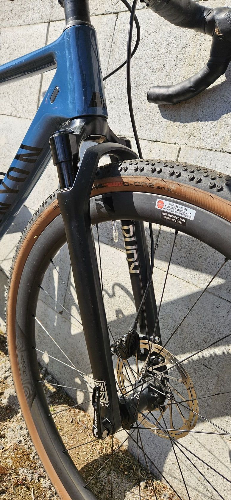 Canyon gravel kolo GRIZL CF SLX 8 Force AXS Trail 