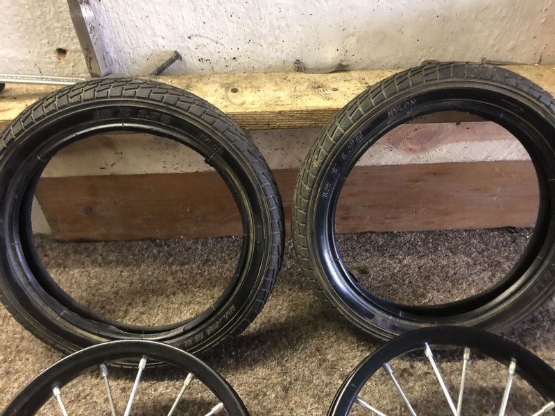 P+Z výplet z odrážela ,,12” + pláště a duše 