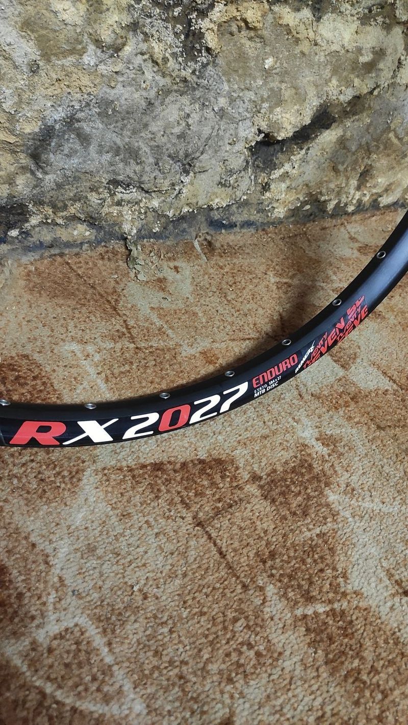 Prodám nový ráfek RX 2027 27,5