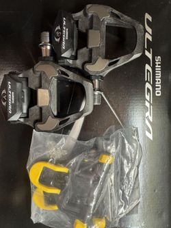Silniční pedály Ultegra R8000