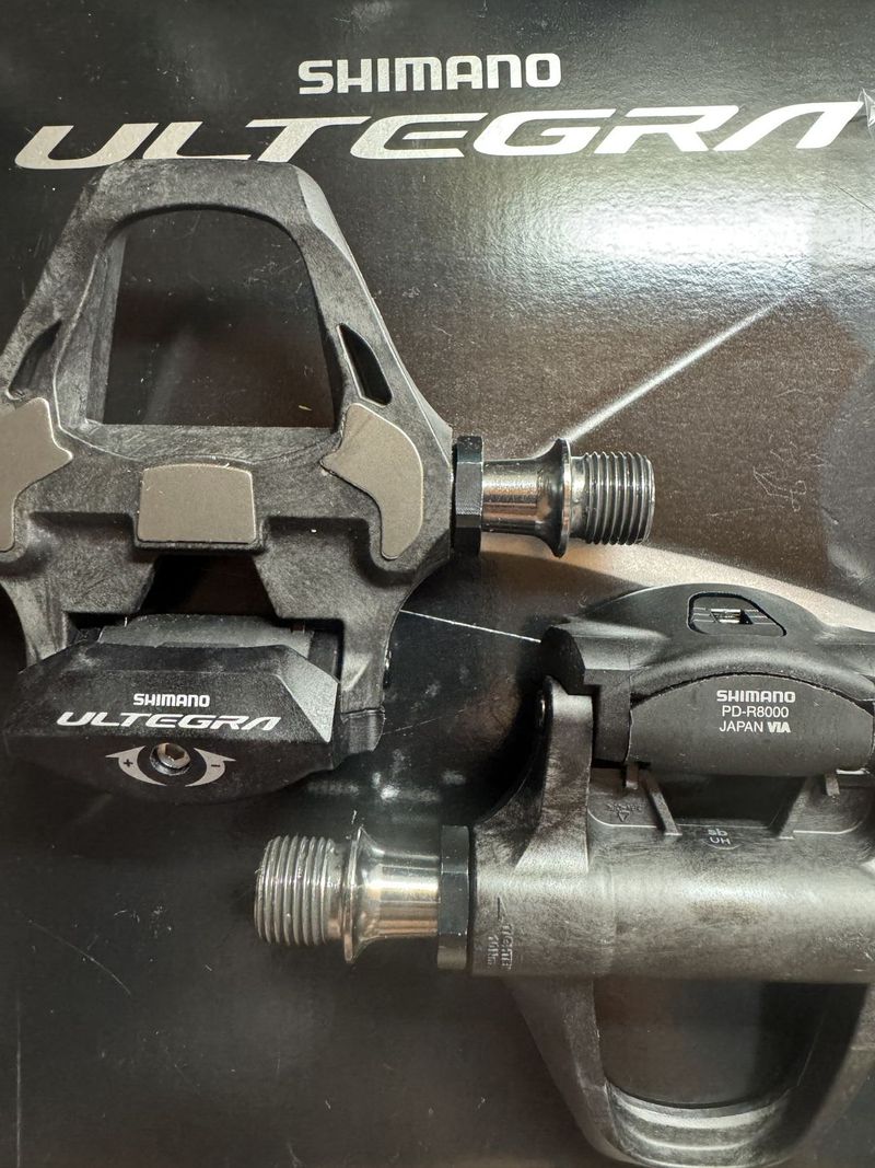 Silniční pedály Ultegra R8000