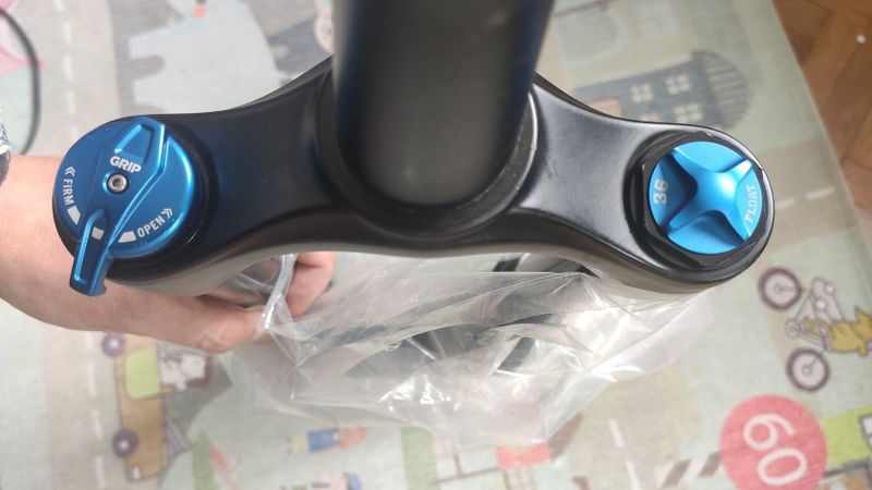 FOX 36 Rhythm Grip 160mm 29" 2023