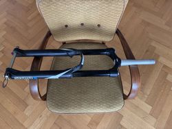 SR Suntour Durolux 36 R2C2 180mm
