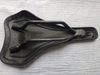SQlab Sedlo 612 ERGOWAVE R Carbon 13cm