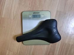 SQlab Sedlo 612 ERGOWAVE R Carbon 13cm
