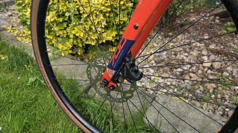 Karbonový gravel Rock Machine GravelRide CRB700 v záruce 