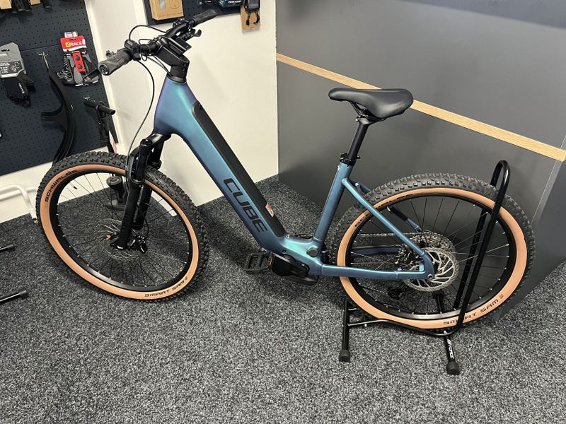 Cube Reaction Hybrid RACE 750 2024 NOVÉ EASY ENTRY