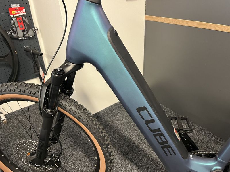 Cube Reaction Hybrid RACE 750 2024 NOVÉ EASY ENTRY