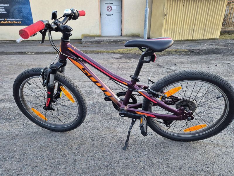 Dětské kolo Scott 20" dívčí