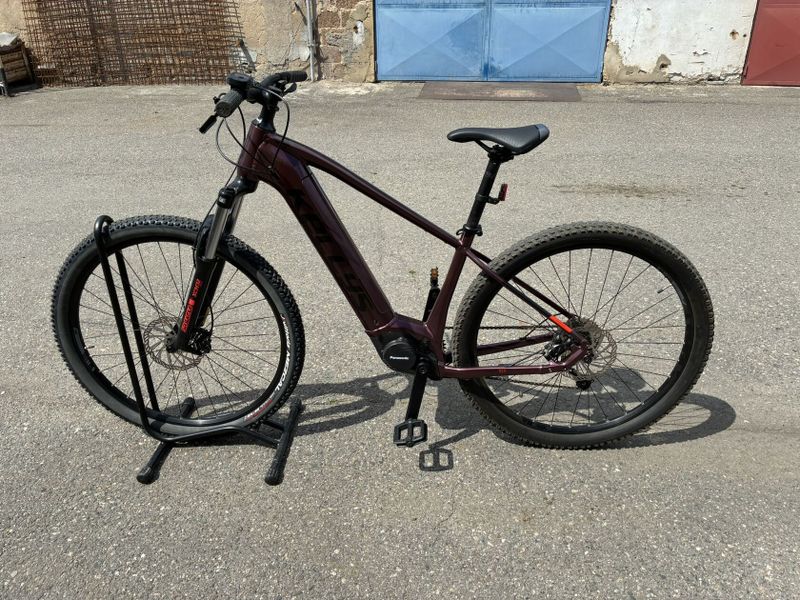 Dvě kola Kelly's Tayen R10 pánské a dámské