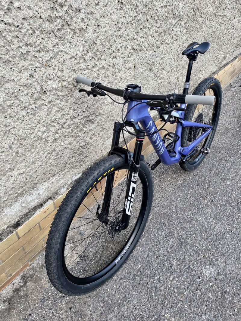 Canyon Lux Trail CFR Ltd