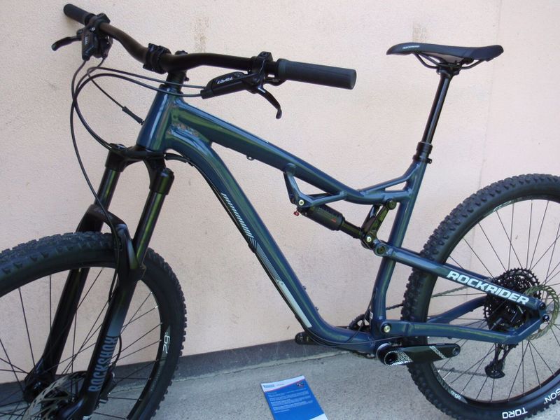 Téměř nový Rockrider AM 50 S