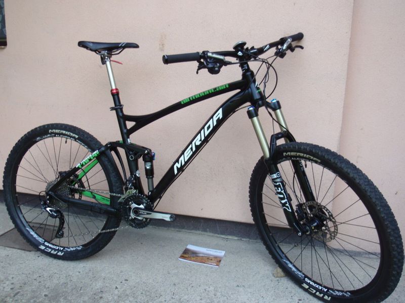 Zánovní enduro Merida One-Forty 3-B - výjimečný exkluzivní stav!