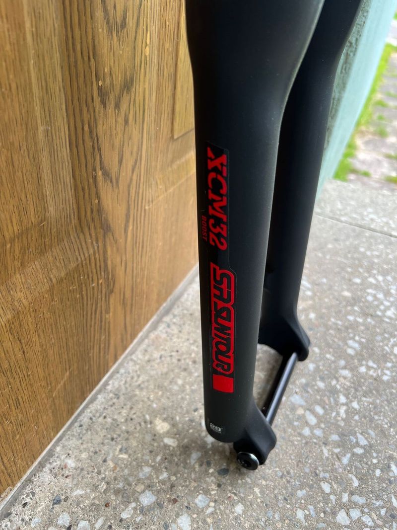 FSA, Sram, HJC, PRO, Ergon, Bontrager, Ritchey, SR Suntour, Giant, Prime, DT Swiss, Prototype, Lake
