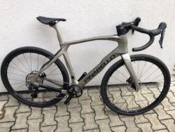 Pinarello Grevil F7 