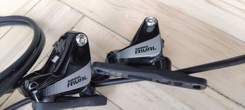 Sram Rival 1