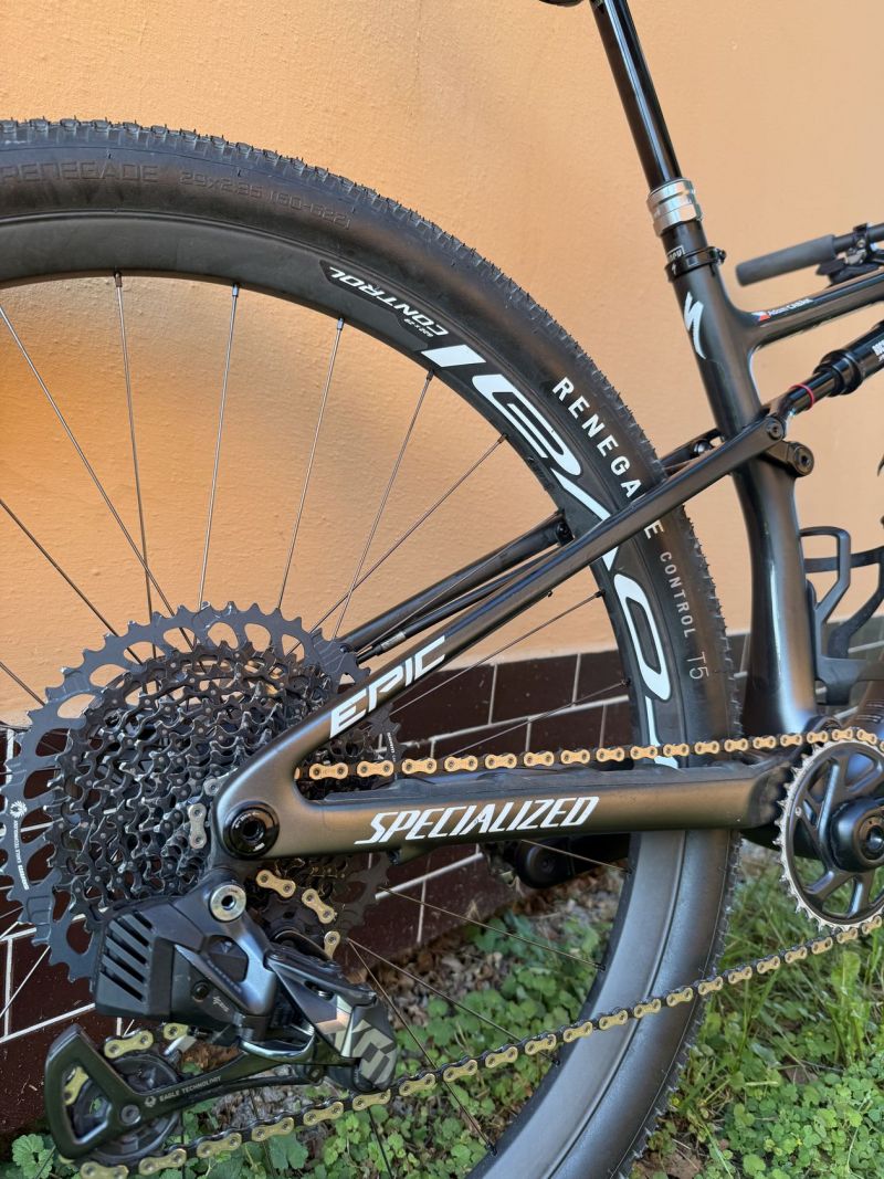Specialized 2022 Epic Expert