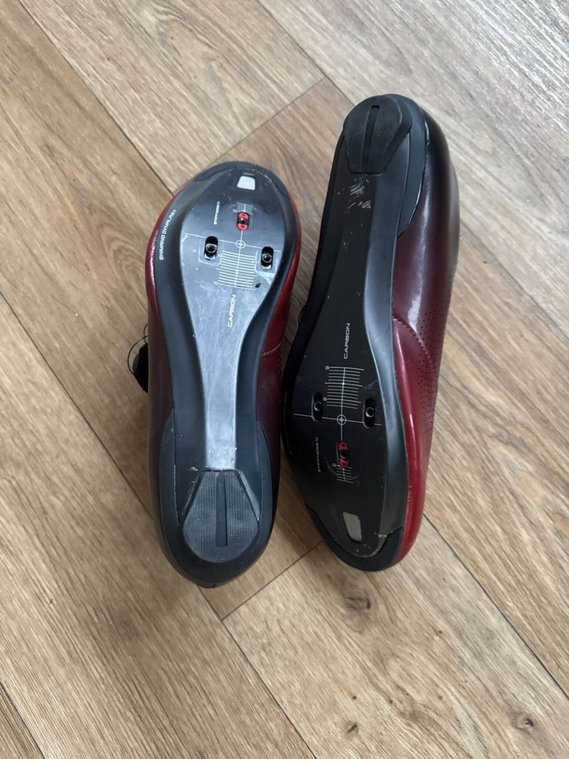 Silniční tretry SHIMANO SH-RC7