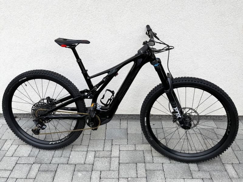 Specialized Levo SL Expert eMTB Carbon 
