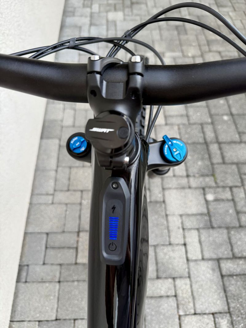 Specialized Levo SL Expert eMTB Carbon 