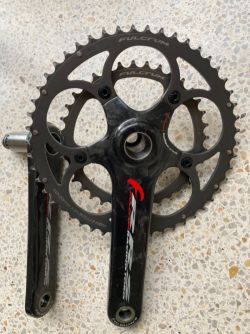 Kliky Campagnolo Super record 11s, OEM Fulcrum, 175mm, 50/36. Včetně misek