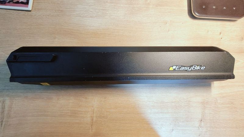 Originál baterie EasyBike DORADO 36V 13,5 Ah - pasuje i na MTF či LF a podobně . Seznam v inzerátu .