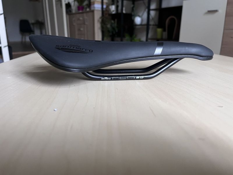 Silniční sedlo Selle San Marco Aspide Short Wide 155 mm