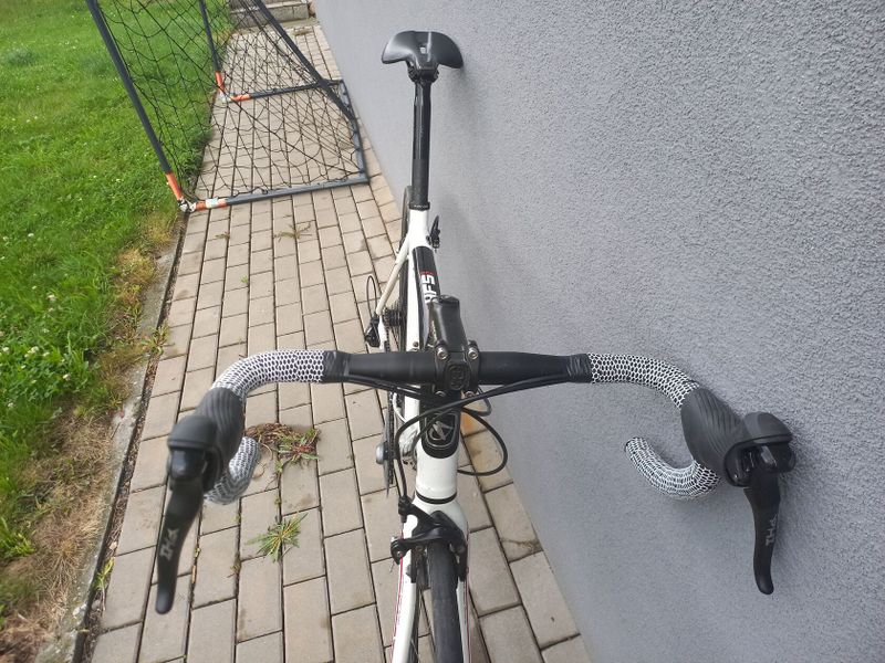 Silniční kolo Merida Alu, 2 x 10 sp., připraveno na sezonu