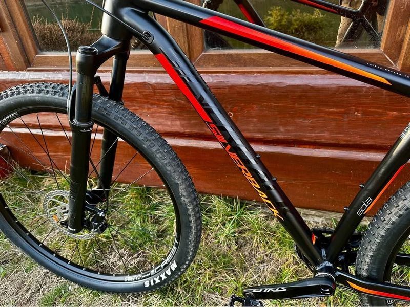 Silverback Sola 1 29