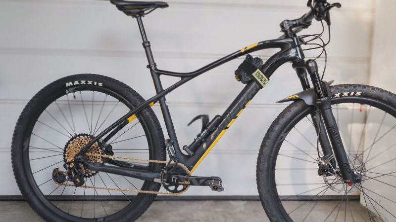 Lapierre ProRace SAT 929 Ultimate Bike, 9,4kg (s pevnou sedlovkou a inými riaditkami len 42000 Kč)
