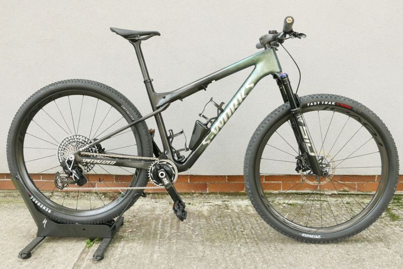 Predám horský karbon. bicykel Specialized S-Works Epic Cup 