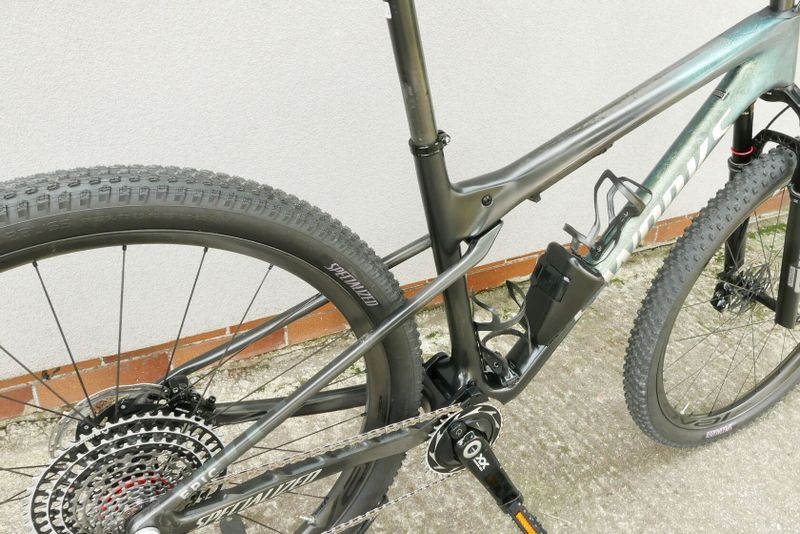Predám horský karbon. bicykel Specialized S-Works Epic Cup 