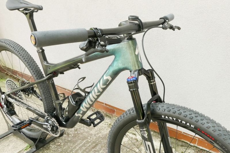 Predám horský karbon. bicykel Specialized S-Works Epic Cup 