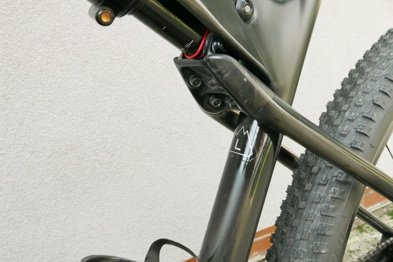 Predám horský karbon. bicykel Specialized S-Works Epic Cup 