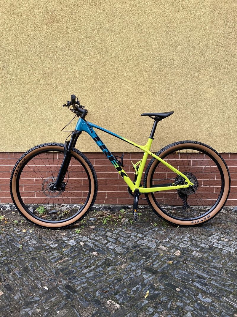 Trek X-Caliber 9 Horské kolo