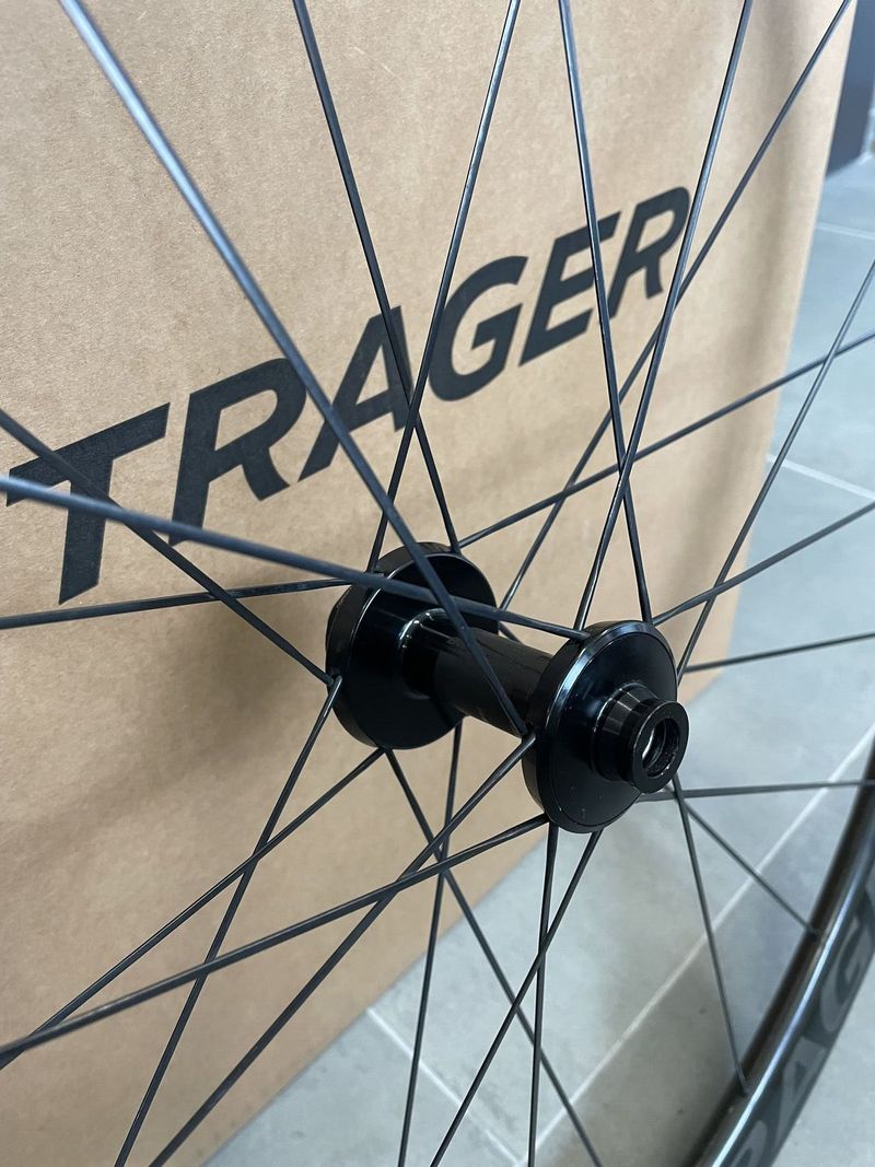 Silniční kola Bontrager Aeolus RSL 37 TLR