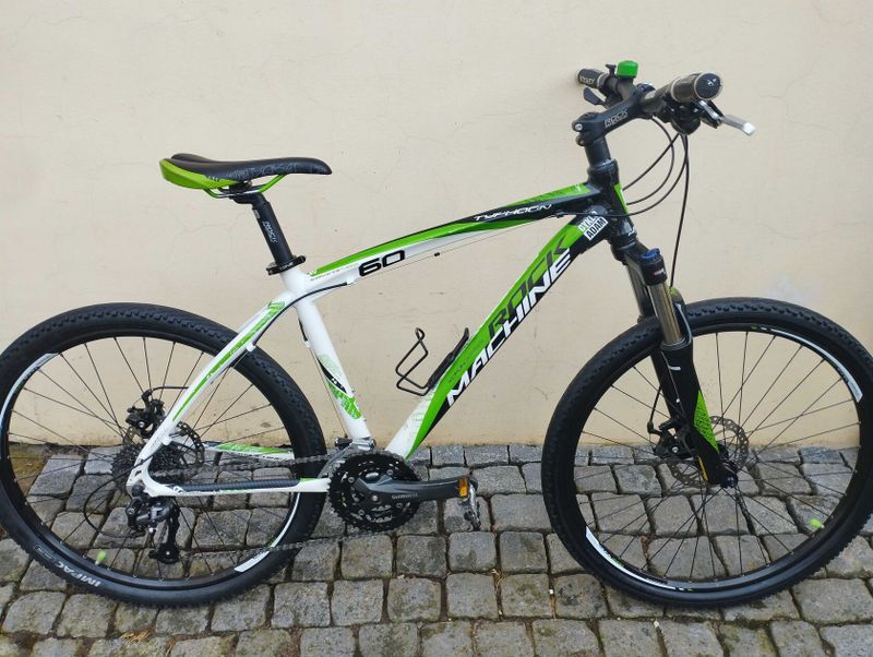 MTB kolo Rock Mchine Typhoon 26", rám 18", po servisu, pro výšku 160-175cm