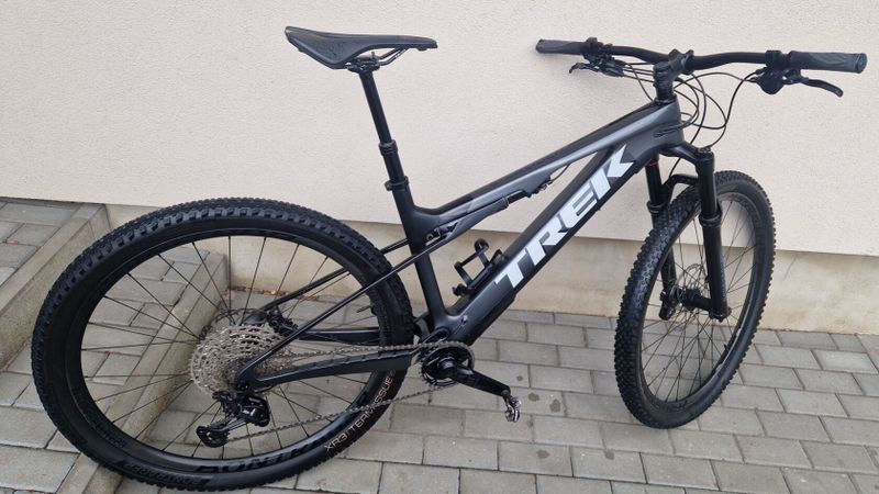 Trek E-caliber, velikost rámu L 