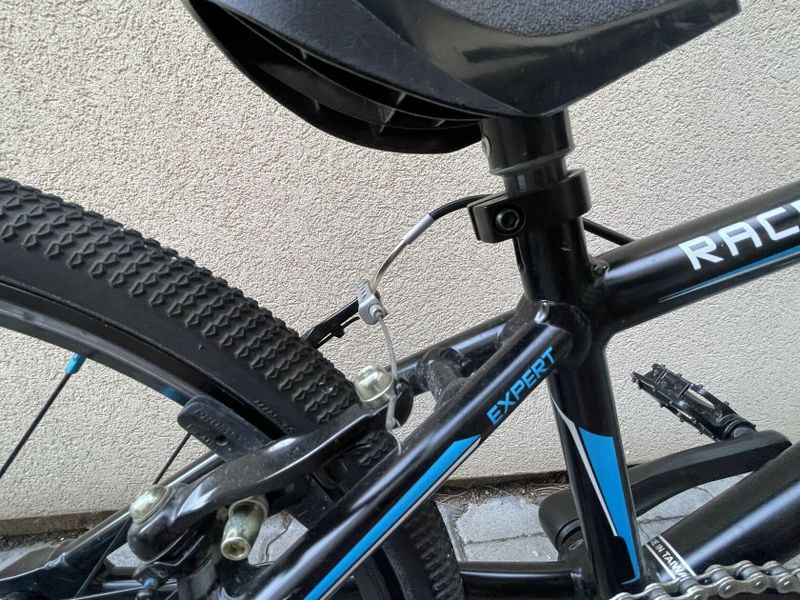 Bikros HARO vel. Expert