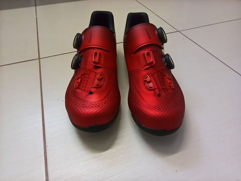 Silniční tretry Shimano SH-RC702