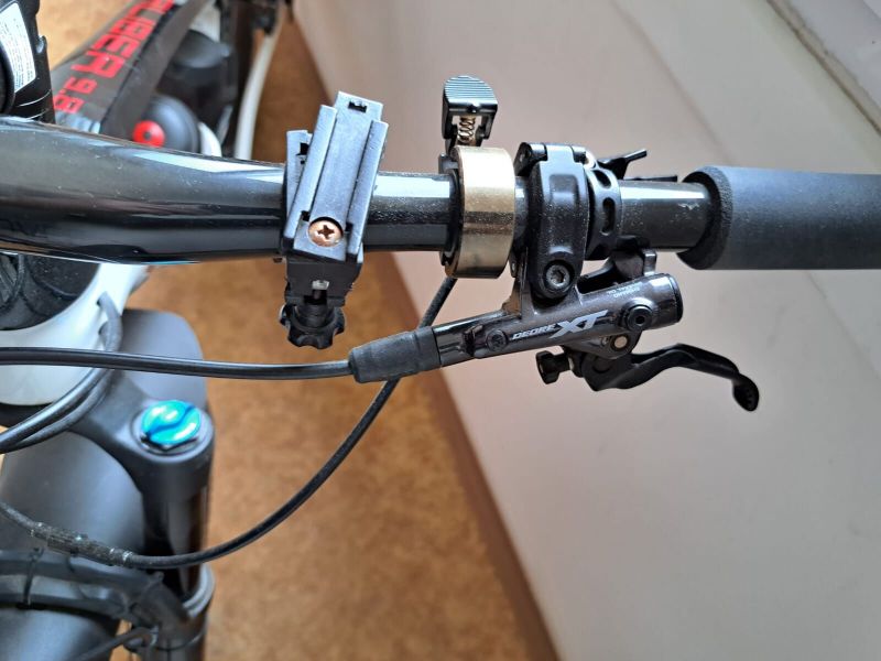 Trek procaliber 9.8. - karbonová kola