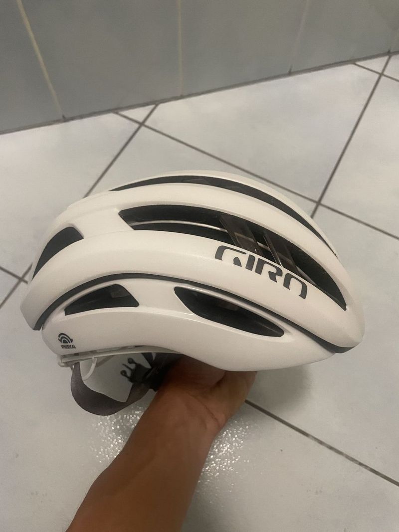 Helma GIRO